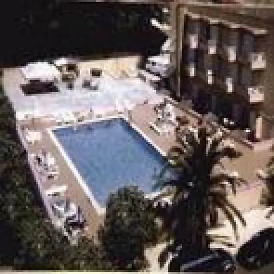 Nautilus Hotel Roses 3*,