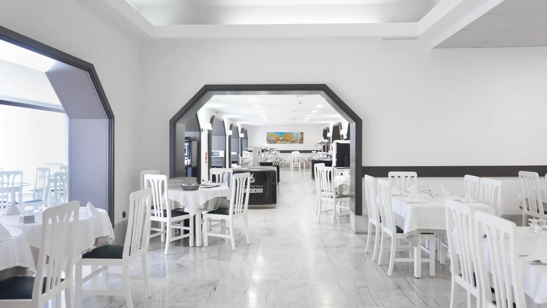 Nautilus Hotel Roses